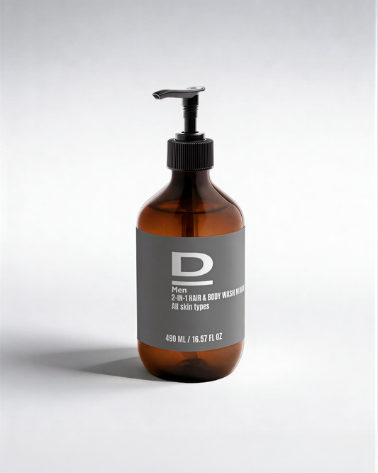 Flasche D Men 2-in-1 Hair & Body Wash, 490 ml, für alle Hauttypen, braun mit schwarzem Pumpkopf.