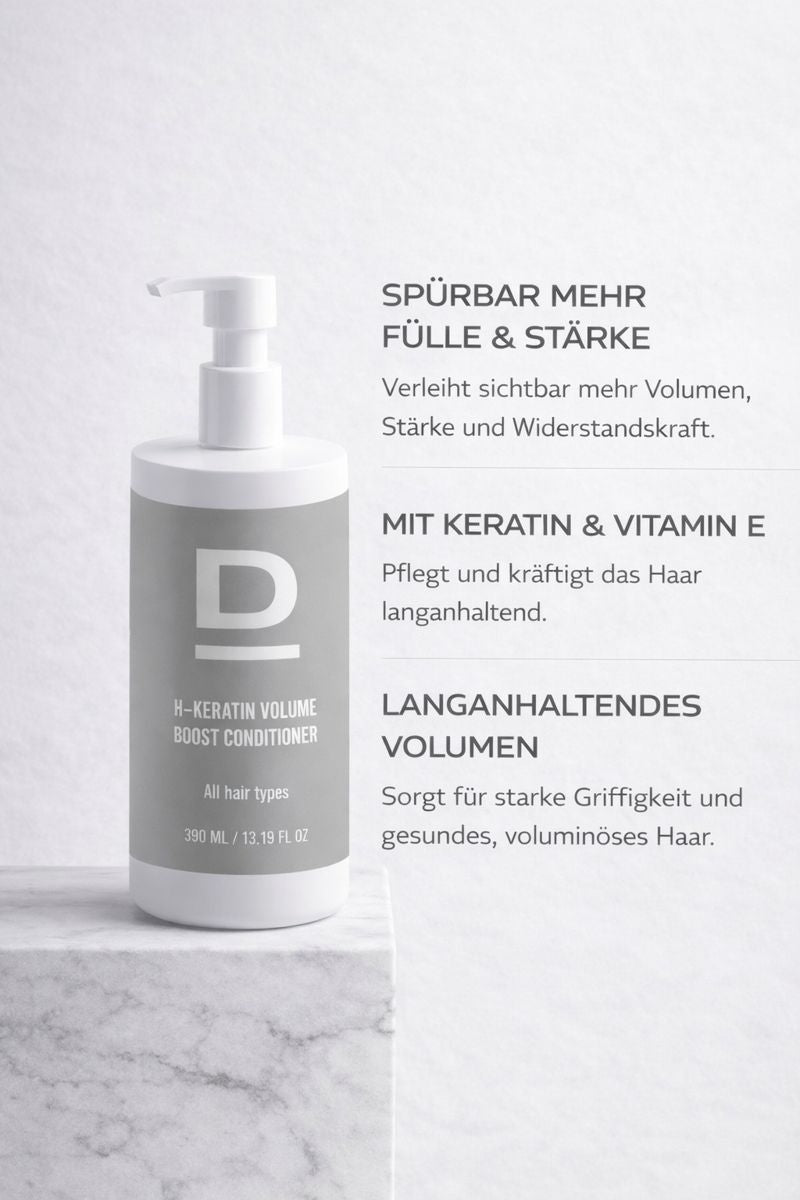 Weißer Spenderflakon mit grauem Etikett und der Aufschrift 'D H-KERATIN VOLUME BOOST CONDITIONER All hair types 290 ML / 9.19 FL OZ'.