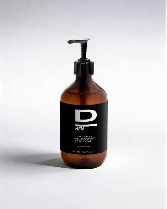 D MEN Hand- und Körperwaschmittel in brauner Flasche mit Spender, 490 ml, Duft von Pfefferminze und dunklem Zeder.